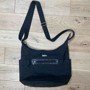 BAGGALLINI Black Nylon Crossbody Purse Bag